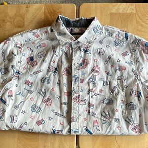 EUC Free Planet men’s short sleeve button down shirt Small